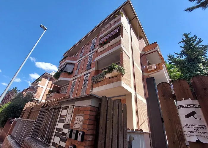 Vatican Flat With Garden